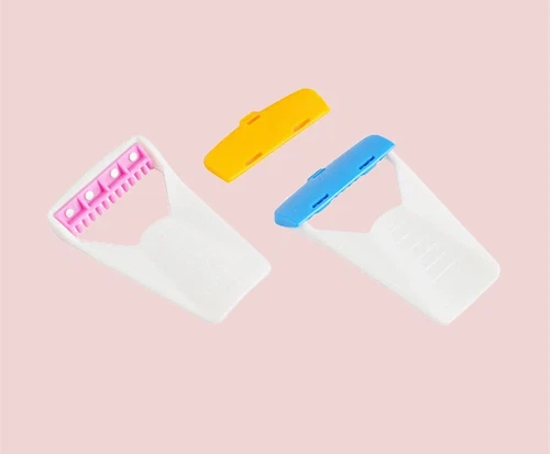 single-blade-disposable-razorf46527c3-d56f-4fbb-b9d5-eb094d7f0a9b1 single-blade-disposable-razorf46527c3-d56f-4fbb-b9d5-eb094d7f0a9b1